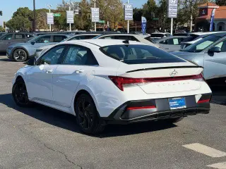Hyundai ELANTRA 2026 SEL Sport Premium 4p Sedan
