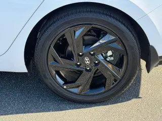 Hyundai ELANTRA 2026 SEL Sport Premium 4p Sedan