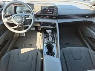 Hyundai ELANTRA 2026 SEL Sport Premium 4p Sedana