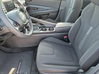 Hyundai ELANTRA 2026 SEL Sport Premium 4p Sedana
