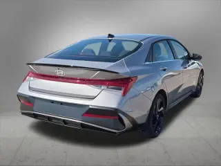 Hyundai ELANTRA 2026 SEL Sport Premium 4p Sedana
