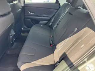 Hyundai ELANTRA 2025 SEL Conveniencia 4p Sedán