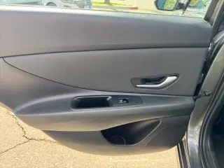 Hyundai ELANTRA 2025 SEL Conveniencia 4p Sedán