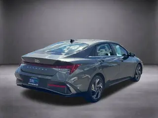 Hyundai ELANTRA 2025 SEL Conveniencia 4p Sedán
