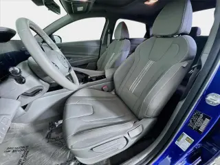Hyundai ELANTRA 2024 SEL 4p Sedana