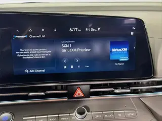 Hyundai ELANTRA 2024 SEL 4p Sedana