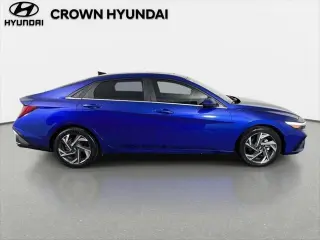 Hyundai ELANTRA 2024 SEL 4p Sedana