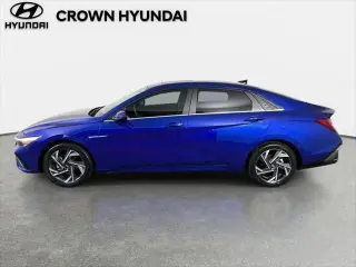 Hyundai ELANTRA 2024 SEL 4p Sedana