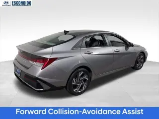 Hyundai ELANTRA 2025 SEL Conveniencia 4dr Sedan