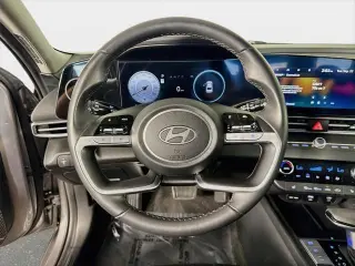 Hyundai ELANTRA 2024 Limited 4p Sedan