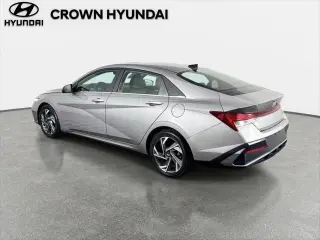 Hyundai ELANTRA 2024 Limited 4p Sedan