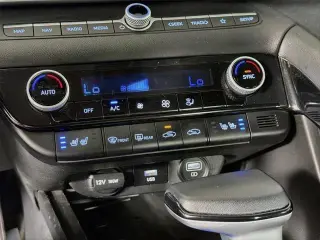 Hyundai ELANTRA Híbrido 2022 Limited Sedán 4 puertas