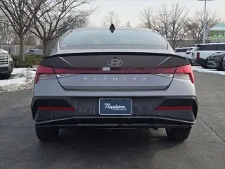 Hyundai ELANTRA 2026 SEL Sport 4dr Sedán