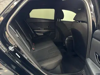 Hyundai ELANTRA 2025 SEL Sport 4p Sedan