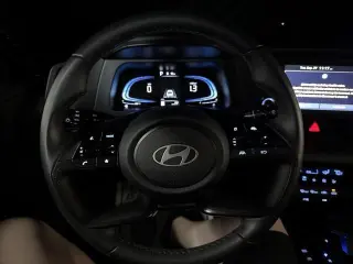 Hyundai ELANTRA 2025 SEL Sport 4p Sedan