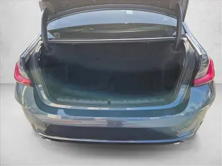 Serie 3 BMW 2026 330i 4dr Sedán