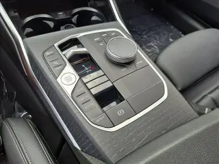 BMW Serie 3 2026 330i 4p Sedén