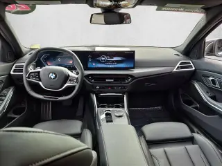 BMW Serie 3 2026 330i 4p Sedén
