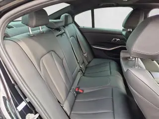 BMW Serie 3 2026 330i 4p Sedén