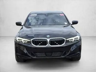 BMW Serie 3 2026 330i 4p Sedén