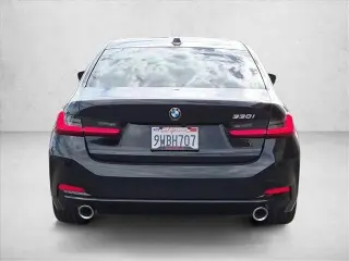 BMW Serie 3 2026 330i 4p Sedén
