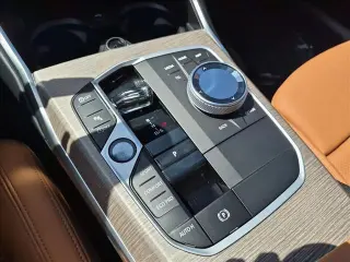 BMW Serie 3 2026 330i 4p Sedén