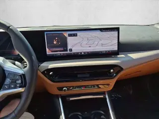 BMW Serie 3 2026 330i 4p Sedén