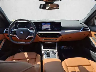 BMW Serie 3 2026 330i 4p Sedén