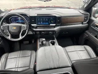 Chevrolet Silverado 1500 2023 4x4 High Country 4p Cab 5.8 ft. CB