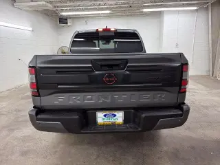 Nissan Frontier 2026 4x4 PRO-4X 4dr Crew Cab 5 ft. SB