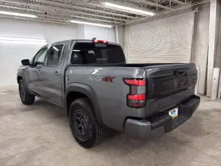 Nissan Frontier 2026 4x4 PRO-4X 4dr Crew Cab 5 ft. SB
