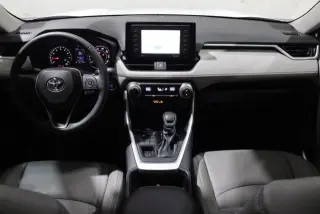 Toyota RAV4 2022 AWD XLE 4p SUV