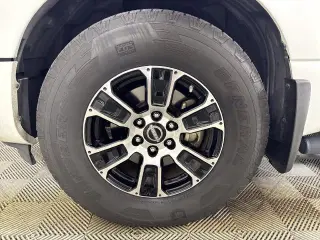 Nissan Titan 2023 4x2 SV 4dr Crew Cab 5.6 ft. SB