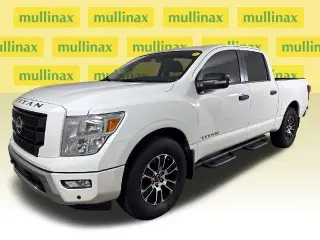 Nissan Titan 2023 4x2 SV 4dr Crew Cab 5.6 ft. SB