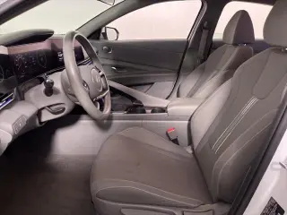 Hyundai ELANTRA 2025 SEL Conveniencia Sedán 4puertas