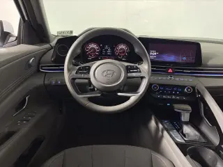 Hyundai ELANTRA 2025 SEL Conveniencia Sedán 4puertas