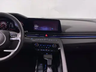Hyundai ELANTRA 2025 SEL Conveniencia Sedán 4puertas