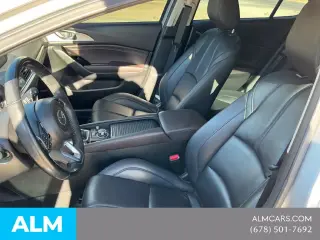 Mazda Mazda3 2018 Touring 4p Hatchback 6M