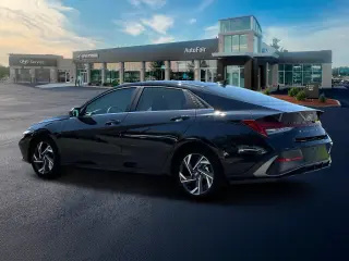 Hyundai ELANTRA 2024 SEL 4dr Sedán