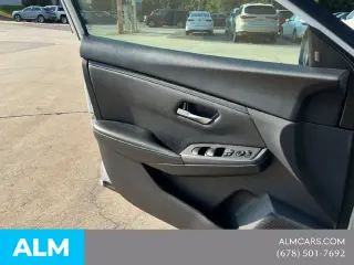 Nissan Sentra 2024 SV 4p Sedán