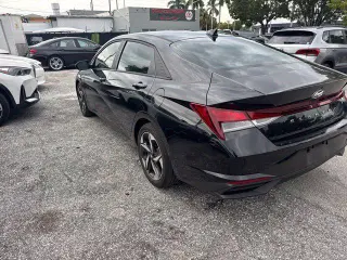 Hyundai ELANTRA 2023 SEL 4dr Sedan