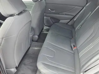 Hyundai ELANTRA 2023 SEL 4p Sedan SULEV