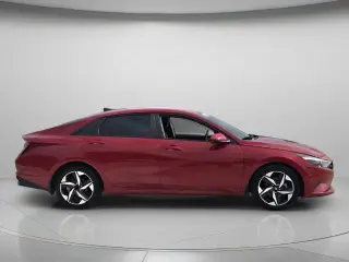 Hyundai ELANTRA 2023 SEL 4p Sedan SULEV