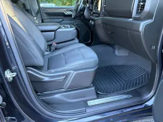 Chevrolet Silverado 1500 2023 4x2 RST 4dr Crew Cab 5.8 ft. SB