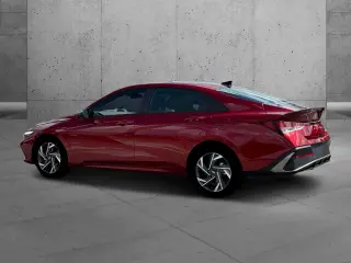 Hyundai ELANTRA 2025 SEL Sport 4dr Sedan