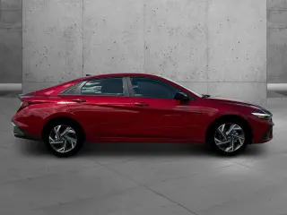 Hyundai ELANTRA 2025 SEL Sport 4dr Sedan