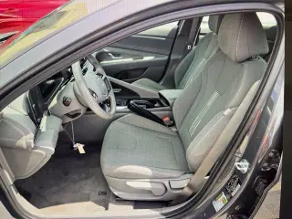 Hyundai ELANTRA 2025 SEL Sport 4dr Sedan