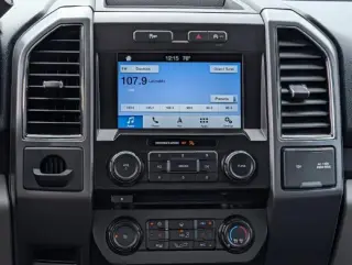 Ford F-150 2017 4x2 XLT 4p SuperCrew 5.5 ft. SB