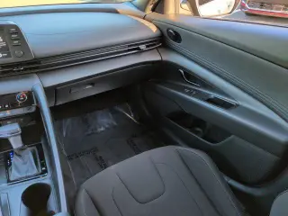 Hyundai ELANTRA 2025 SEL Sport 4p Sedana