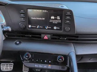 Hyundai ELANTRA 2025 SEL Sport 4p Sedana